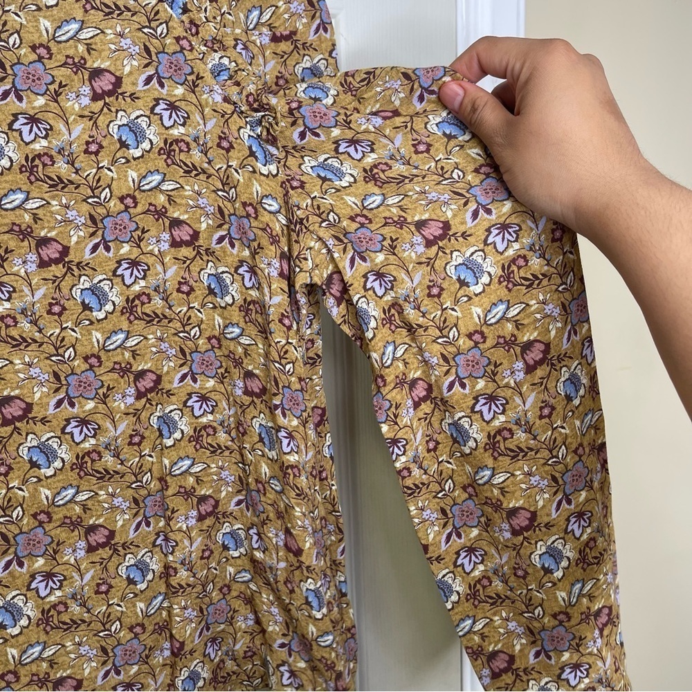 Rebecca Minkoff
Carrie Puff Shoulder Top Sz XS - Picture 6 of 9